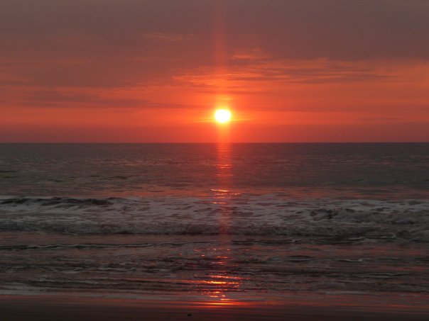 travel the coast of Ecuador