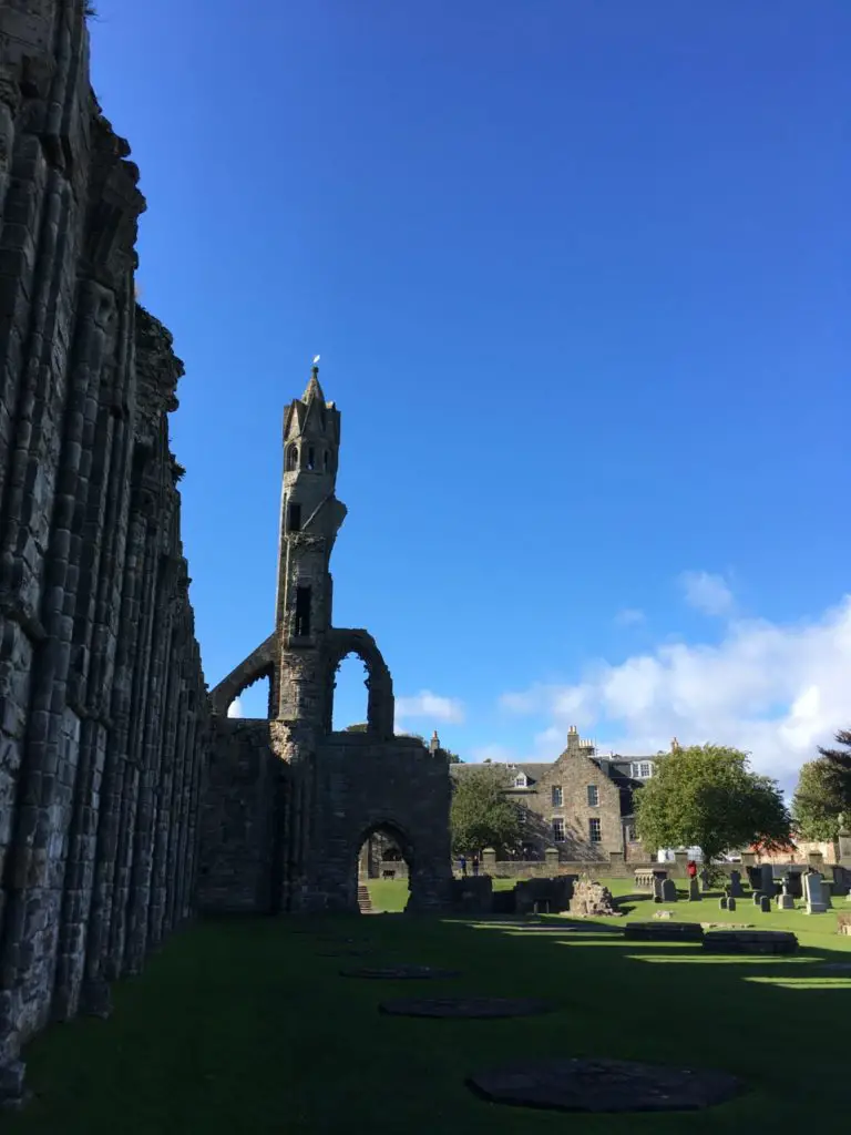 St Andrews Cathedral day trip from Edinburgh